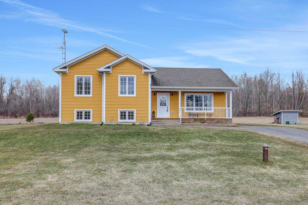 420 Hyndman RD, Edwardsburgh/cardinal, ON K0E 1W0