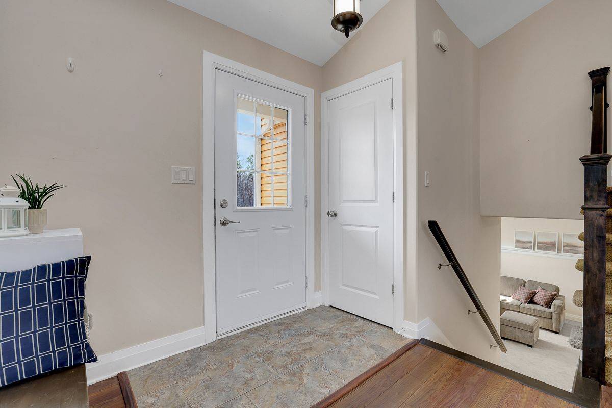 420 Hyndman RD, Edwardsburgh/cardinal, ON K0E 1W0