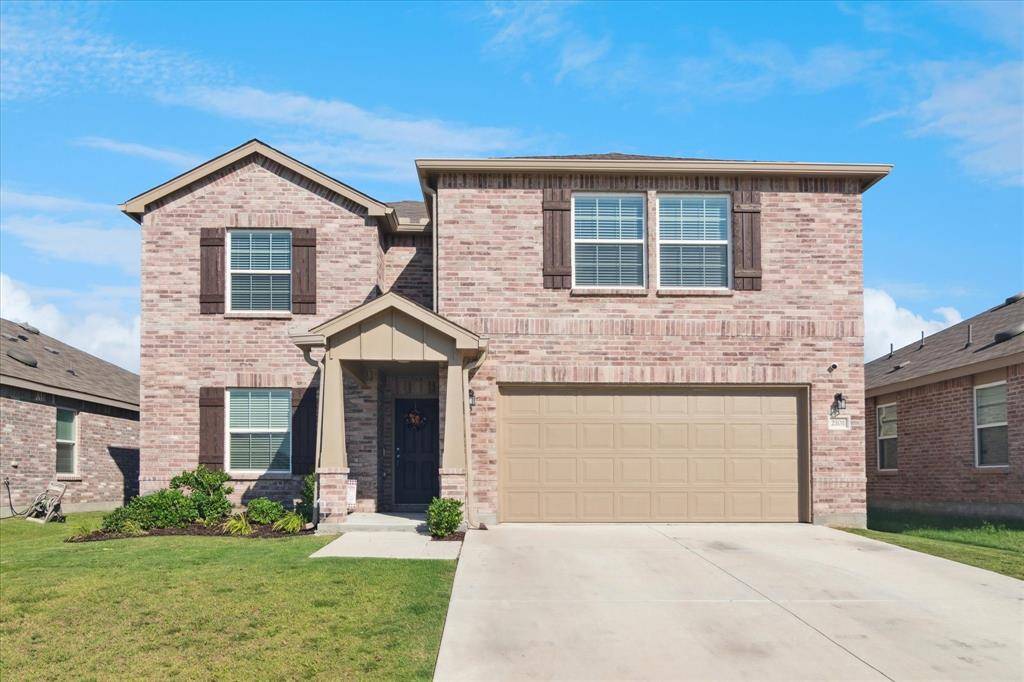 2101 Winding Creek Way, Denton, TX 76208
