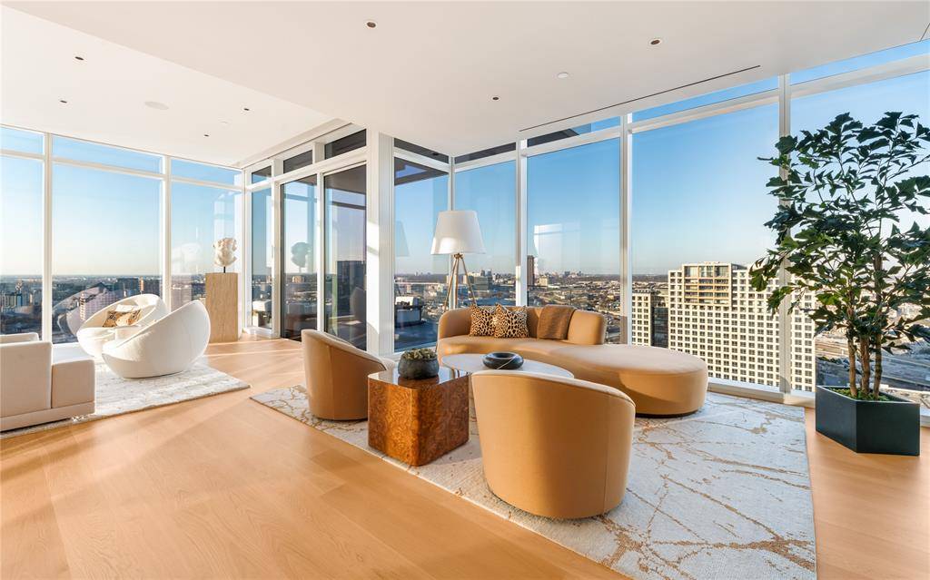 1747 Leonard Street #2301, Dallas, TX 75201