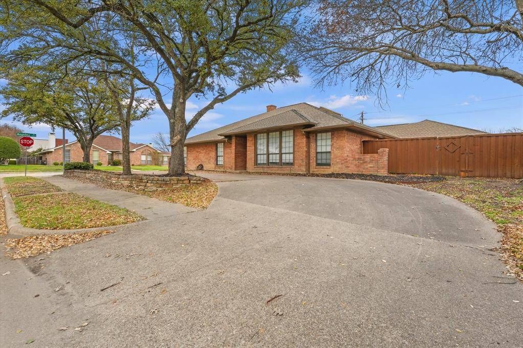 2152 Hondo Drive, Plano, TX 75074