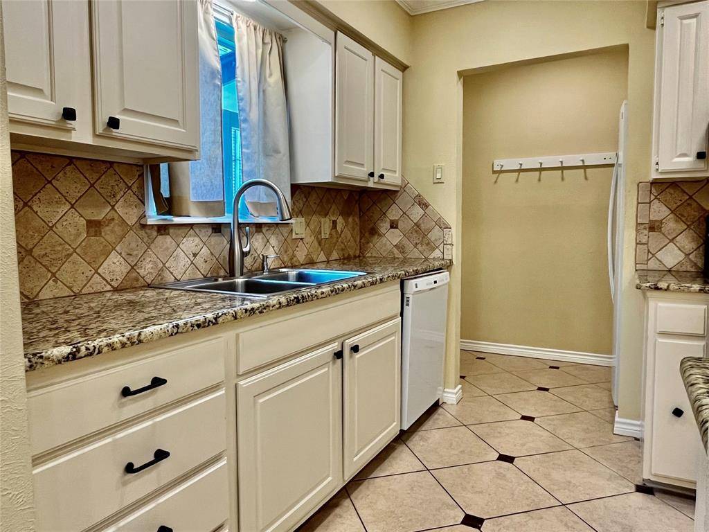 3436 Milton Avenue, University Park, TX 75205