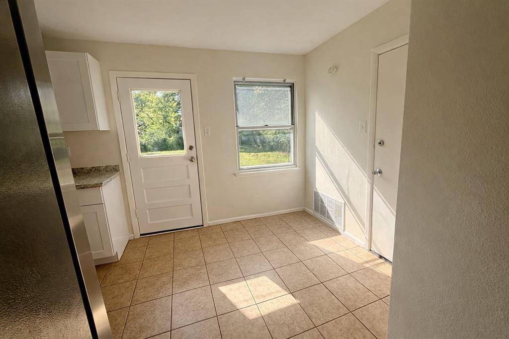 1817 N Nursery Road, Irving, TX 75061