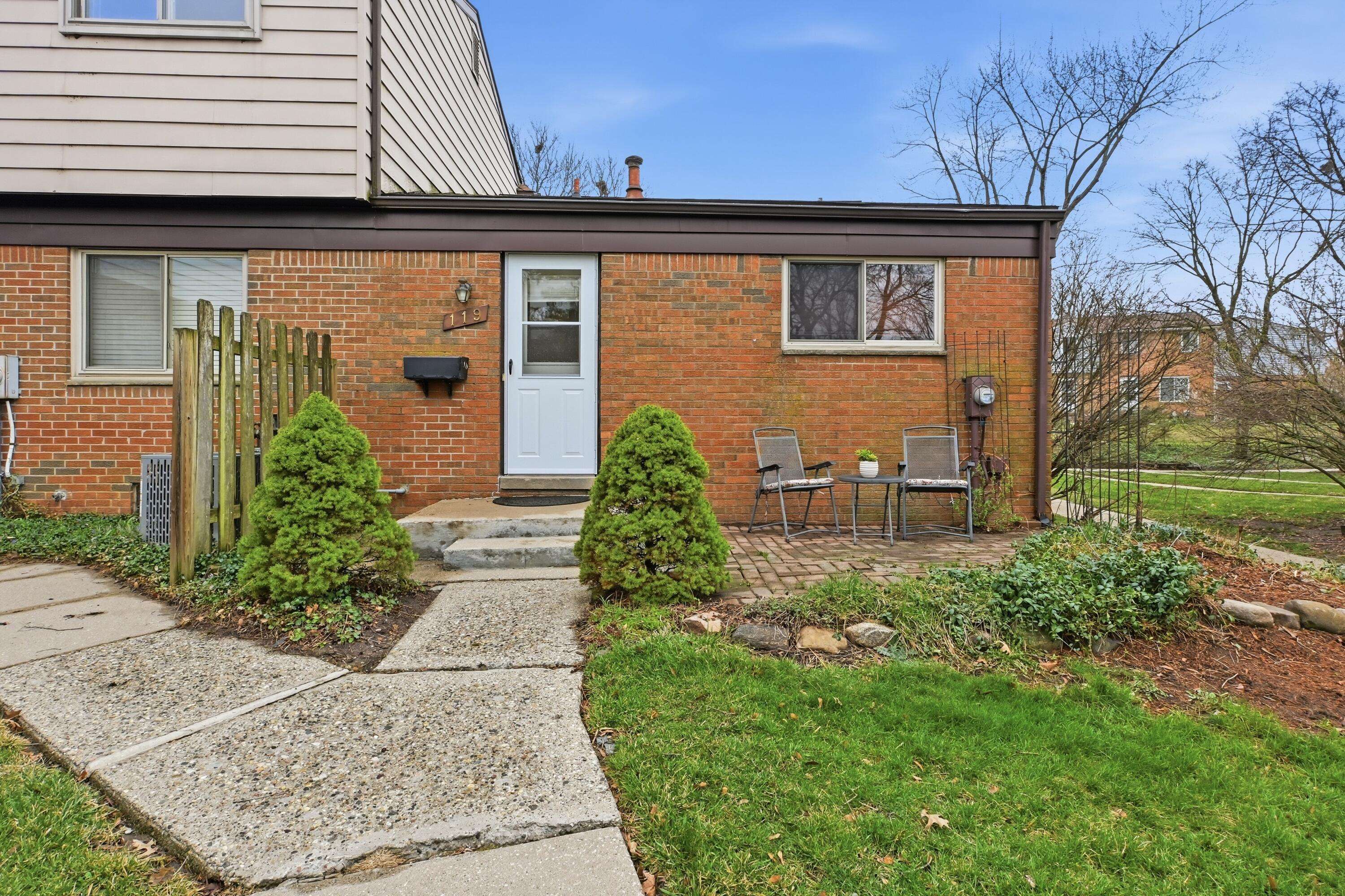 119 Sheffield, Saline City, MI 48176