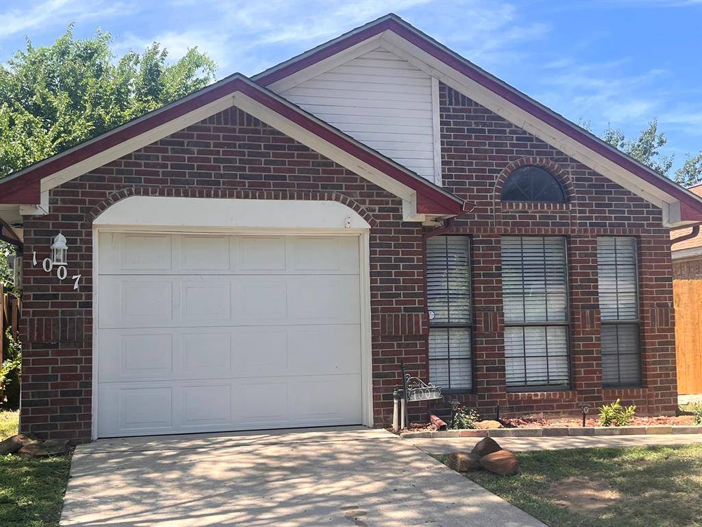 1007 Mack Place, Denton, TX 76209
