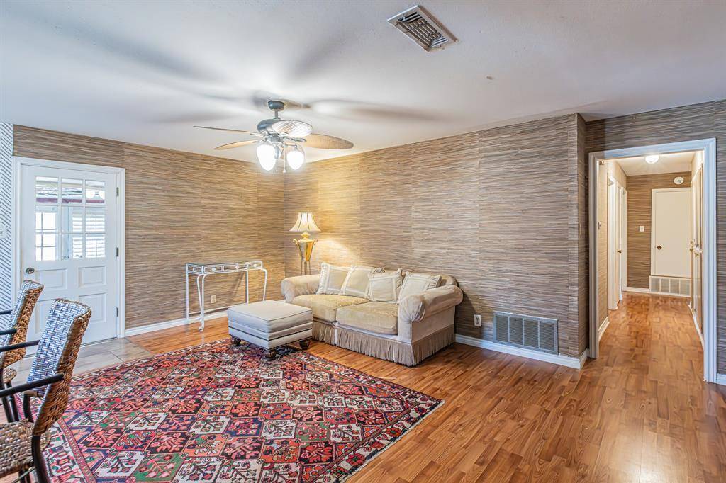 618 Magnolia Street, Denton, TX 76201