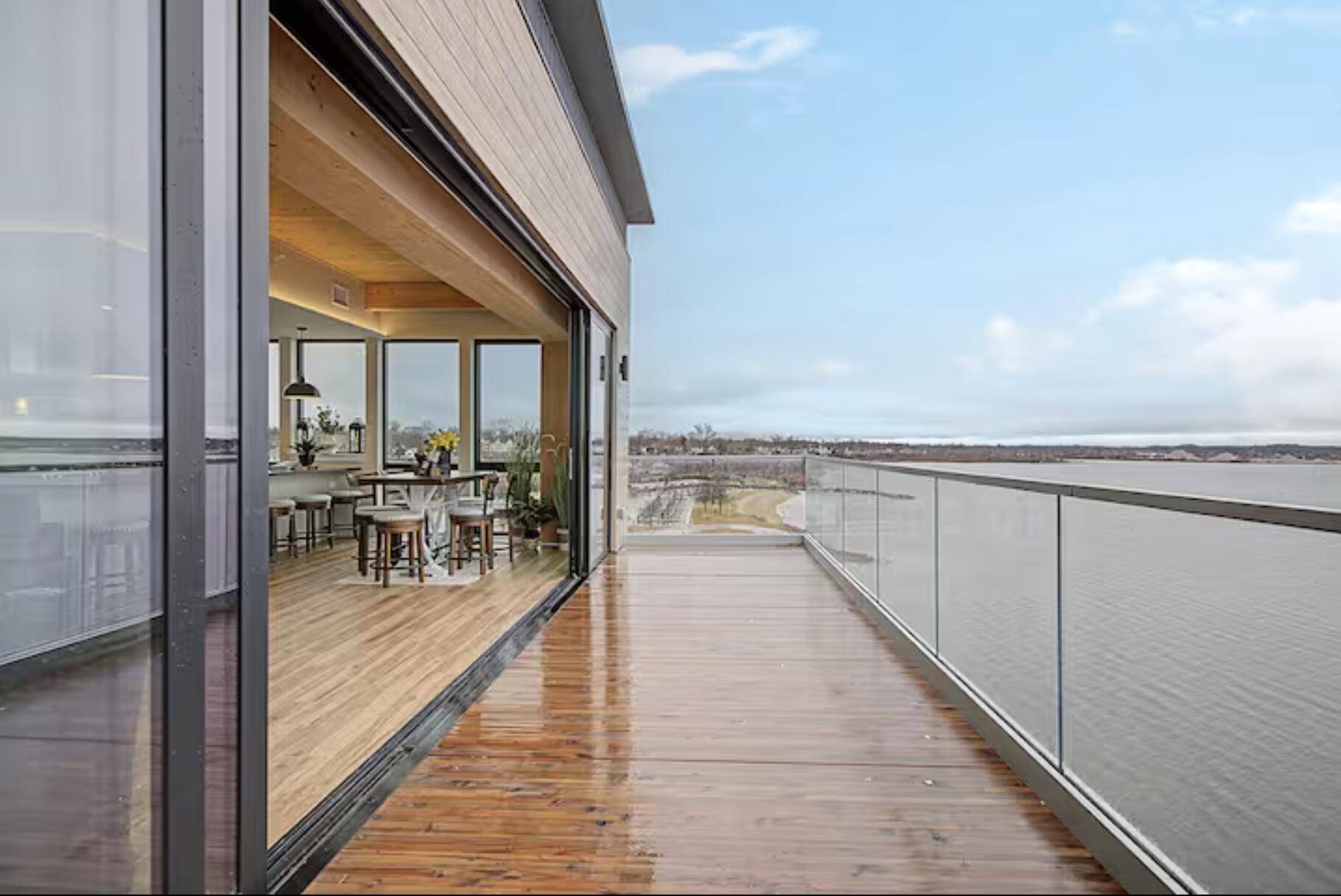 901 Adelaide CIR #601, Muskegon City, MI 49441