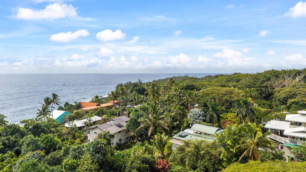 OLEOLE ST, Pahoa, HI 96778