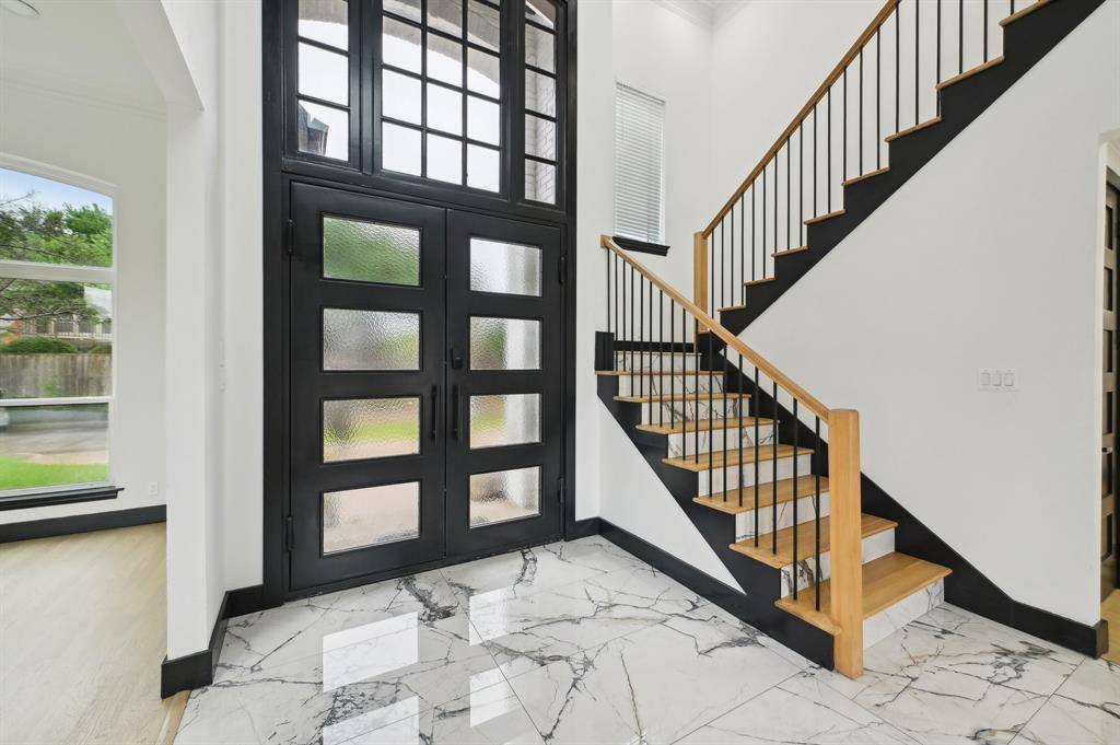 4219 Hollow Oak Drive, Dallas, TX 75287