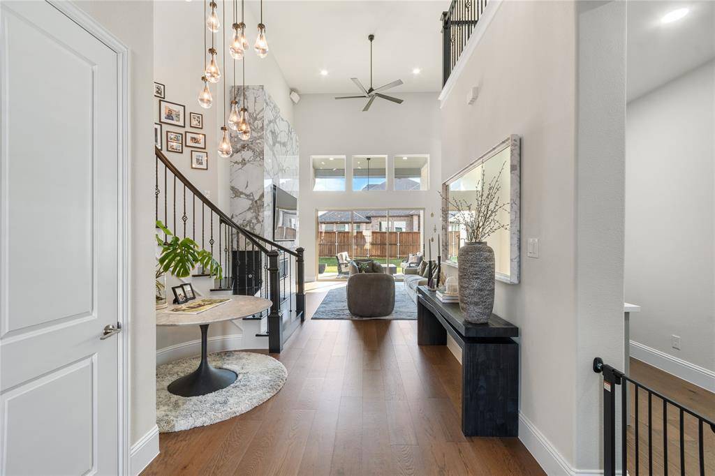 2516 Hampstead Lane, Carrollton, TX 75010