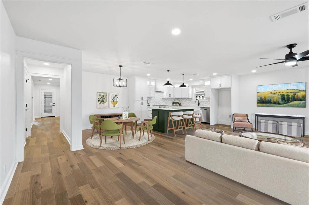 8454 Swift Avenue, Dallas, TX 75228