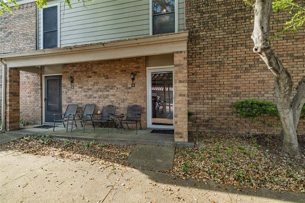 2331 N Davis Drive #A, Arlington, TX 76012