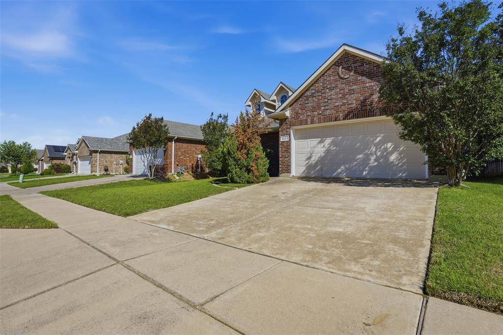 2421 Priscella Drive, Fort Worth, TX 76131