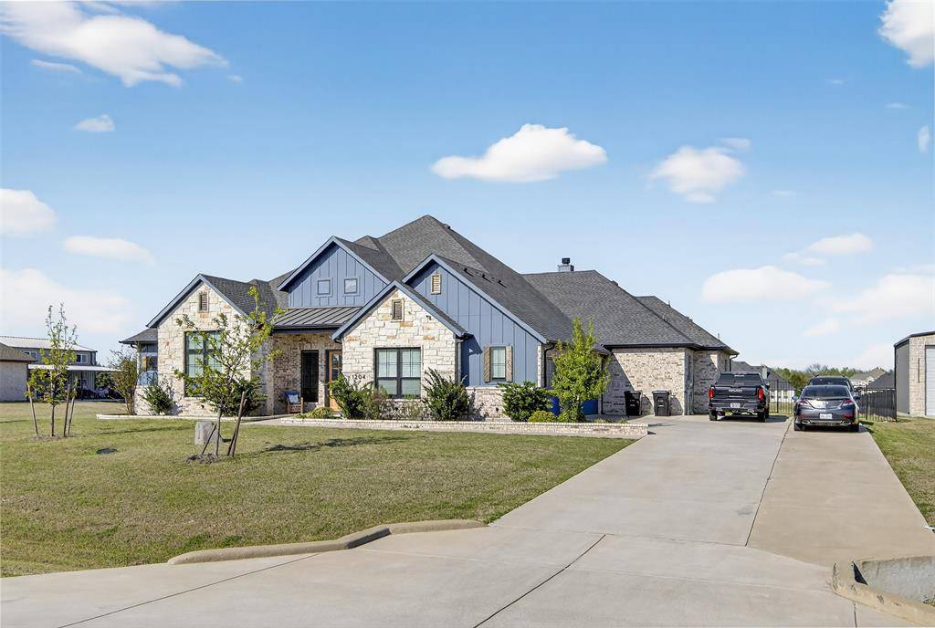 1204 Jungle Drive, Forney, TX 75126
