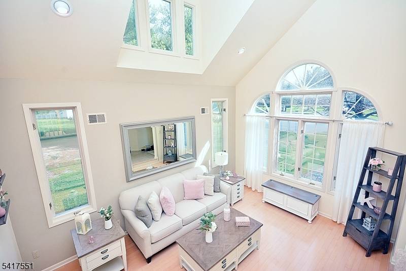 59 Wallace Blvd, Hillsborough Twp., NJ 08844