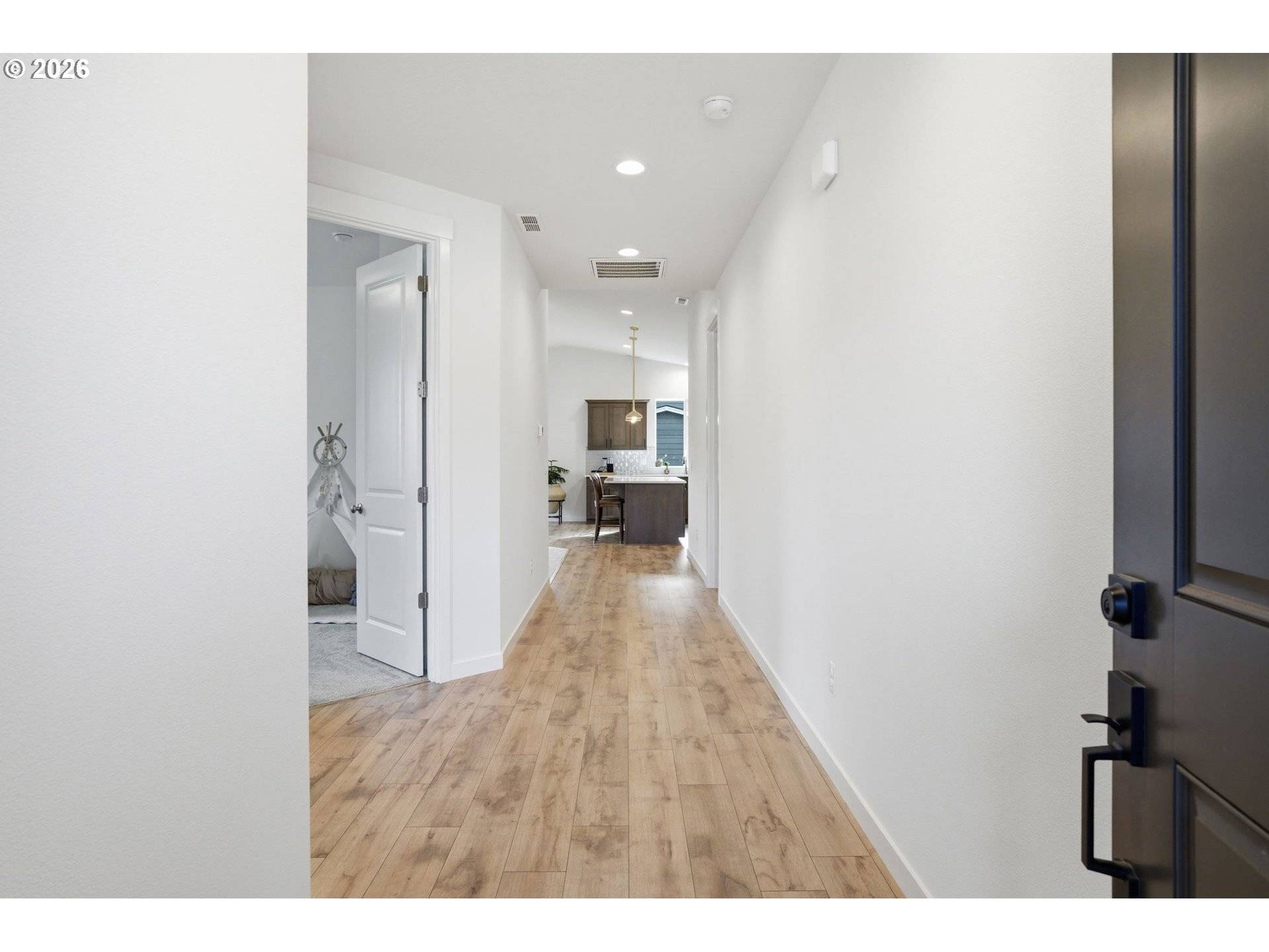 11664 SE CROWN POINT WAY, Happy Valley, OR 97086