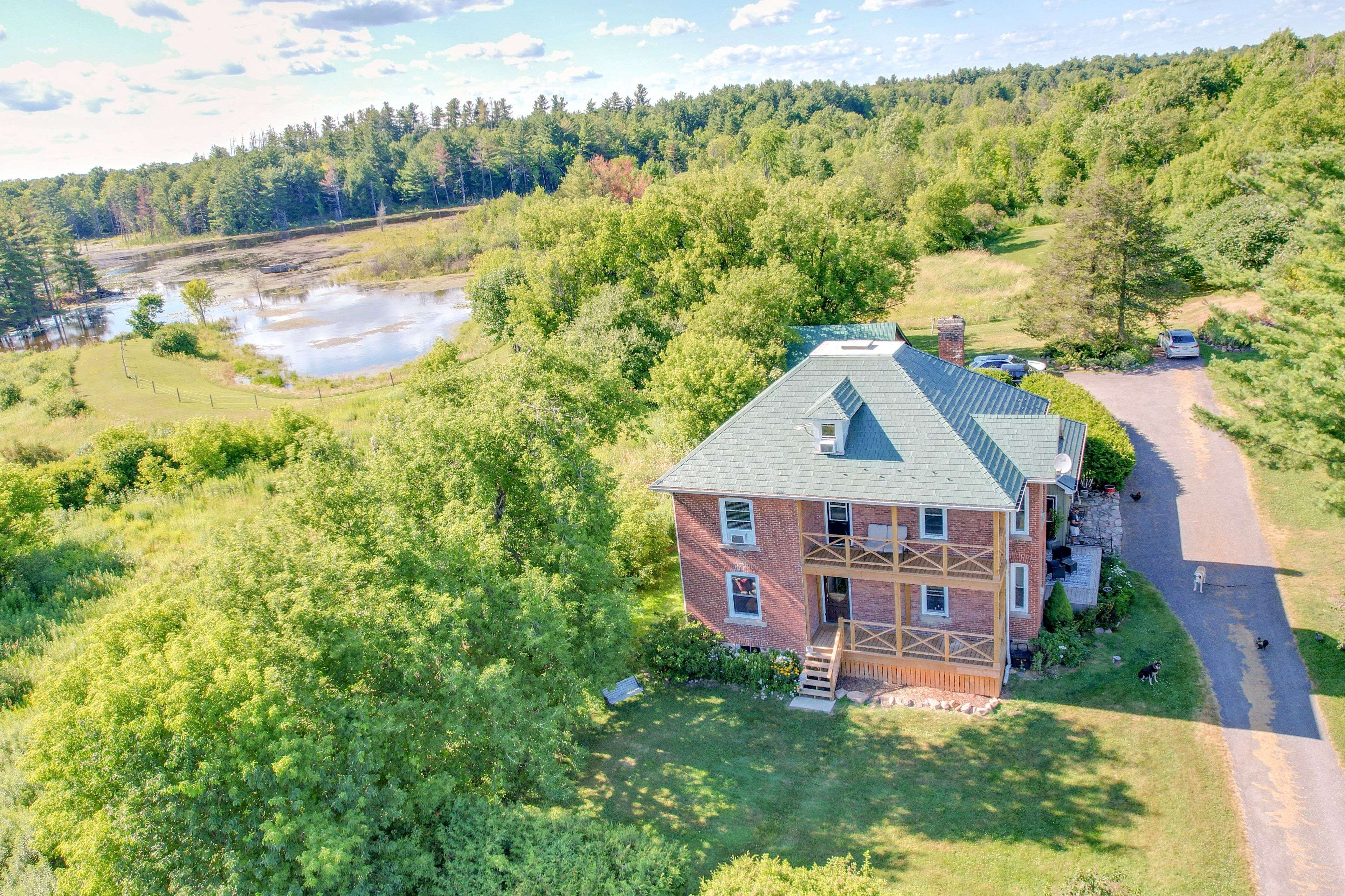 89 Morrow RD, Front Of Leeds & Seeleys Bay, ON K0E 1L0