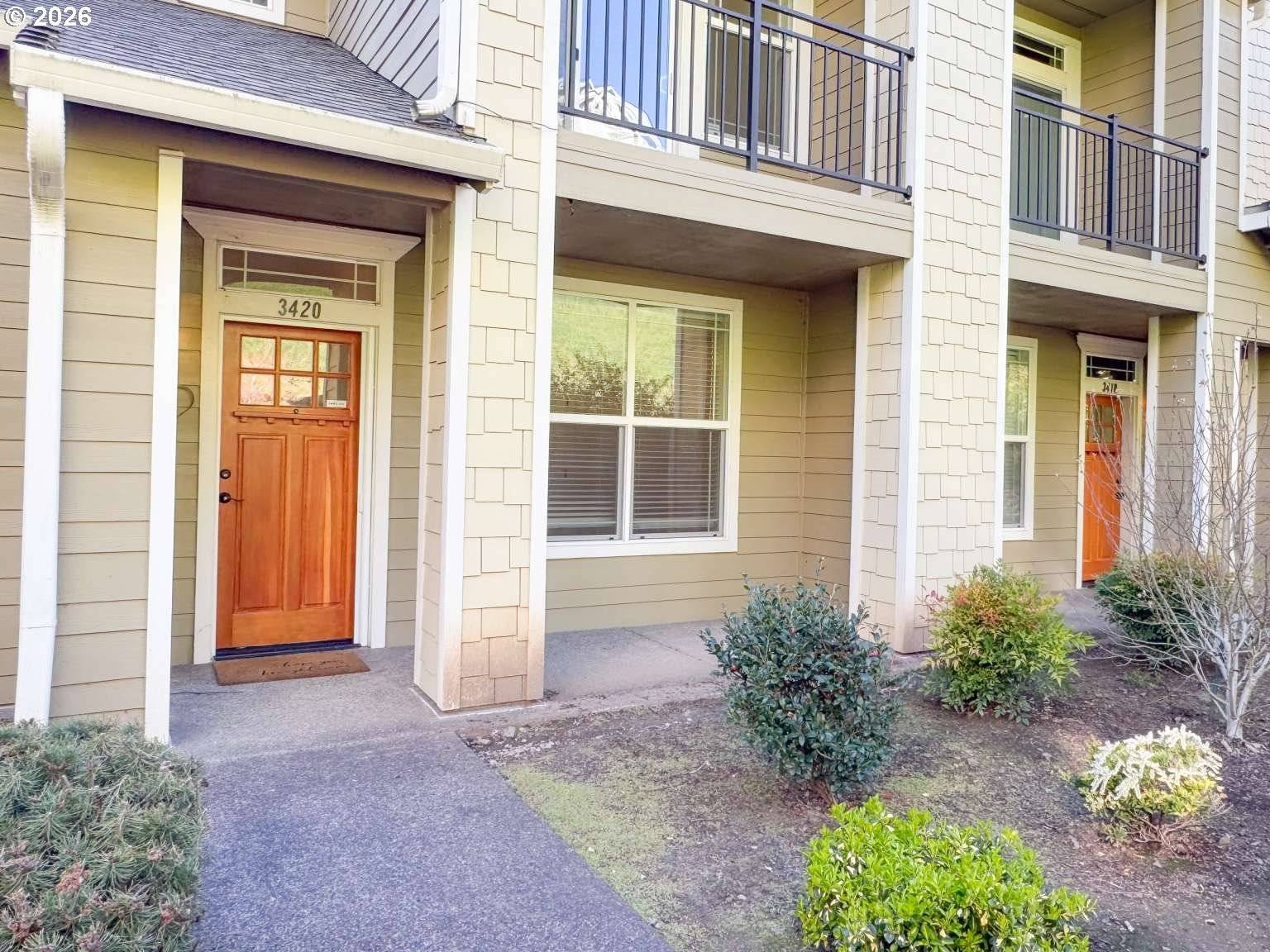 3420 SUMMERLINN DR, West Linn, OR 97068