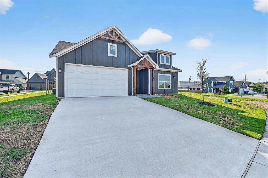 4805 Dry Creek Road, Sherman, TX 75092