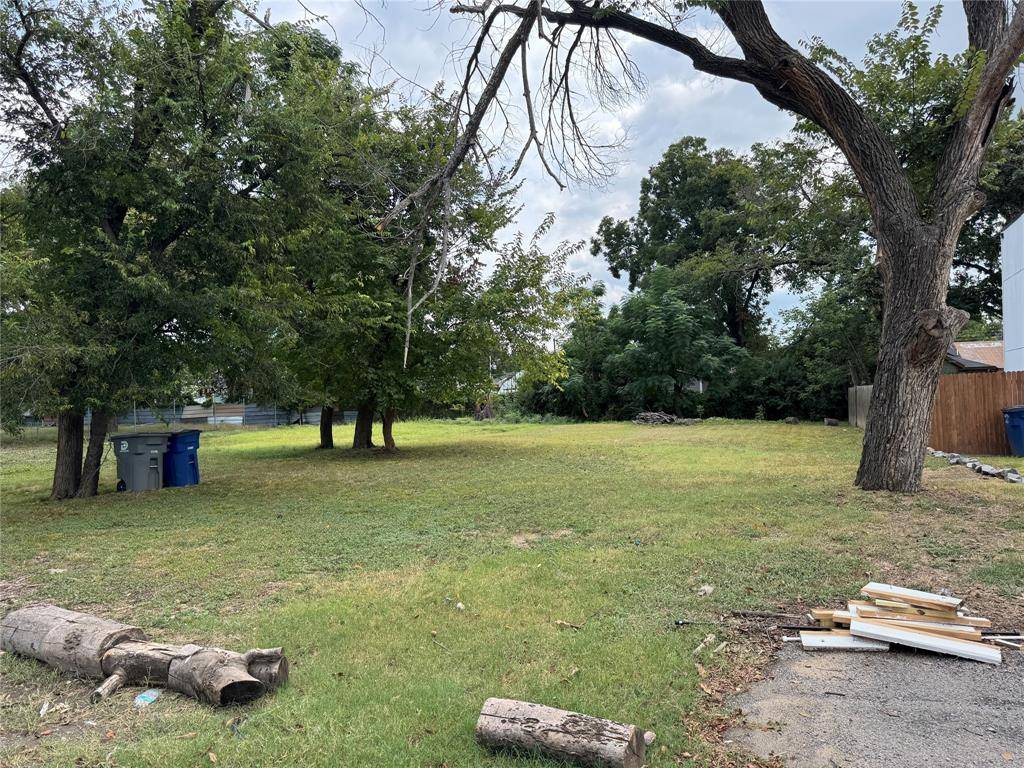 3630 Bickers Street, Dallas, TX 75212