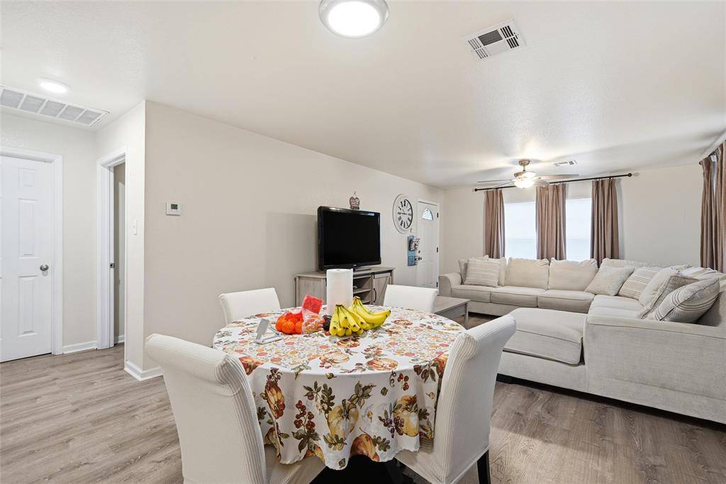 1011-1013 La Clede Street, Bellmead, TX 76705