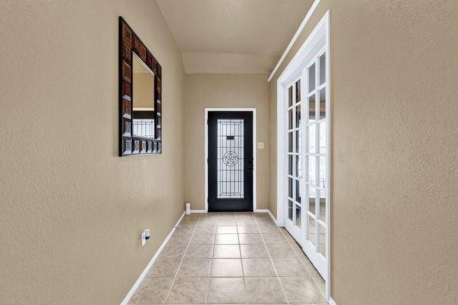 113 Ellicott Drive, Roanoke, TX 76262