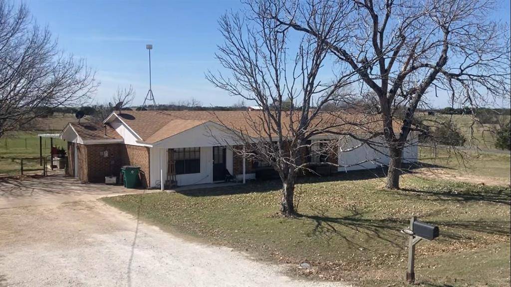 795 Dove Hill Lane, China Spring, TX 76633