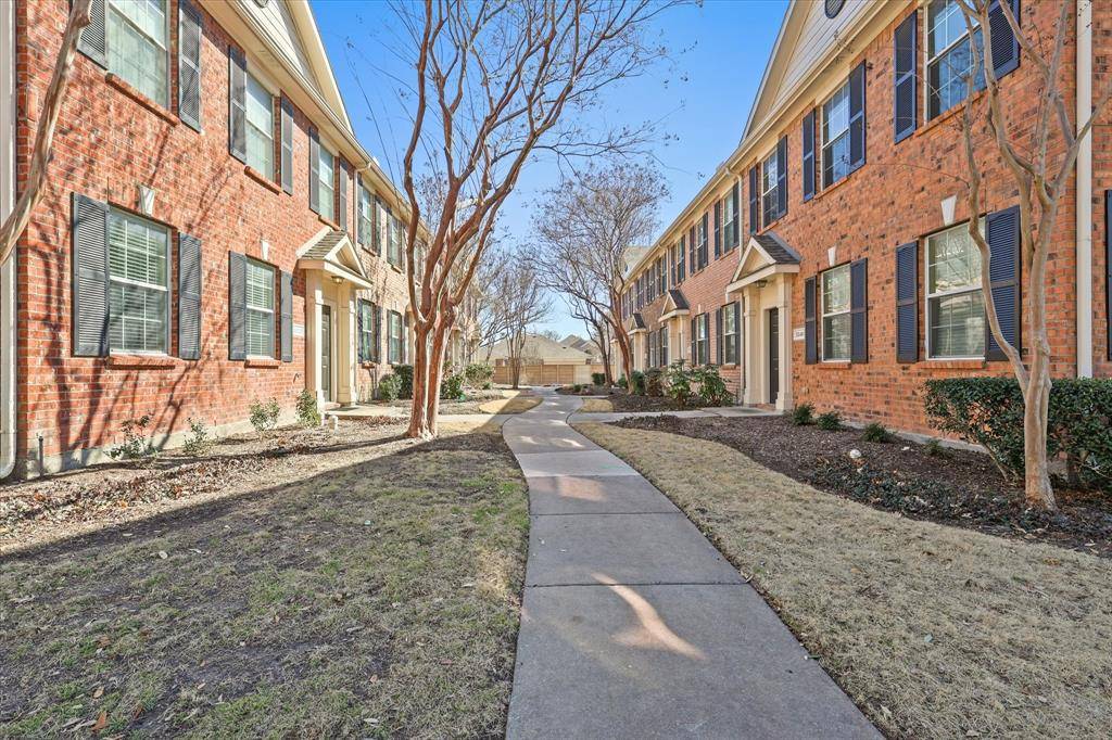 3025 Stone Forest Circle, Mckinney, TX 75070