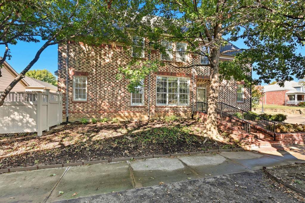 8240 Bridge Street, North Richland Hills, TX 76180