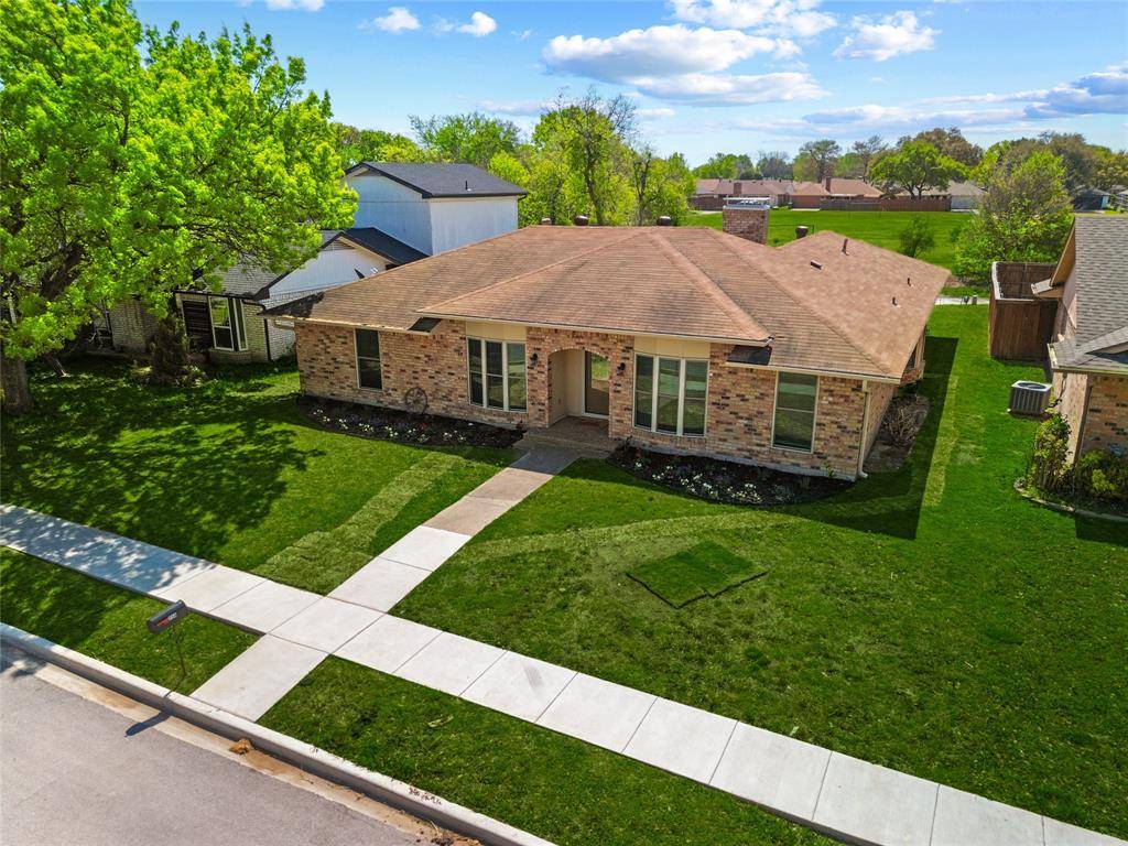 714 Royal Oaks Drive, Garland, TX 75040