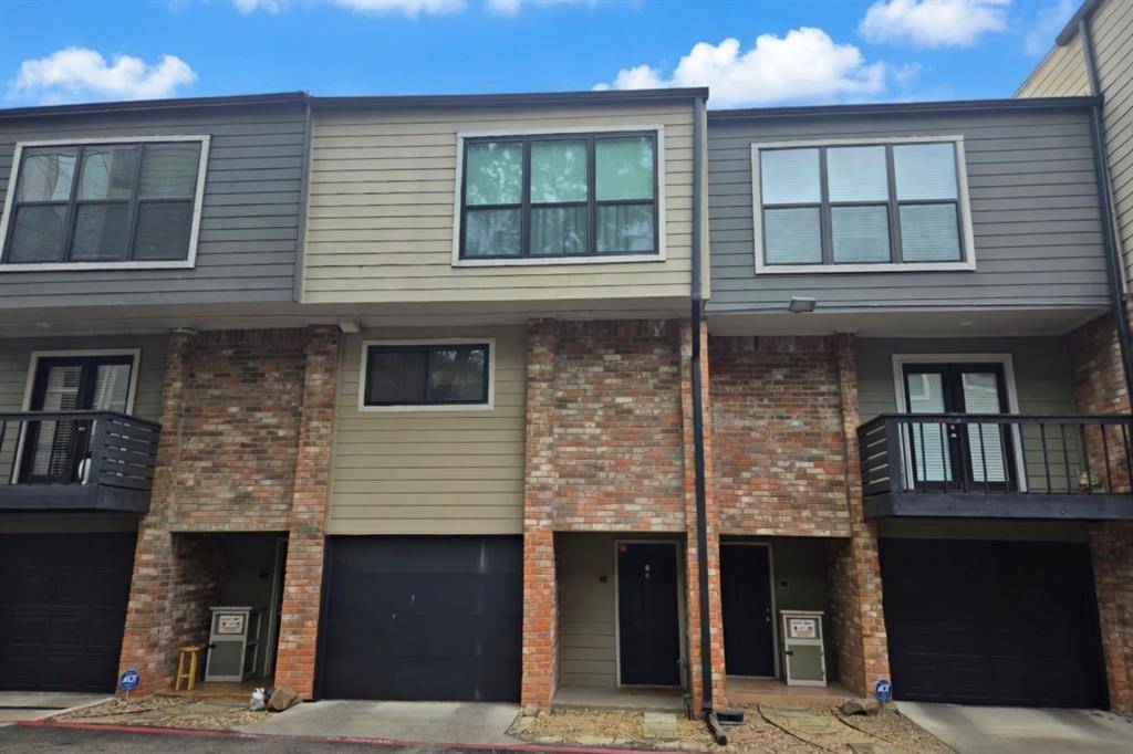 8710 Park Lane #C2, Dallas, TX 75231