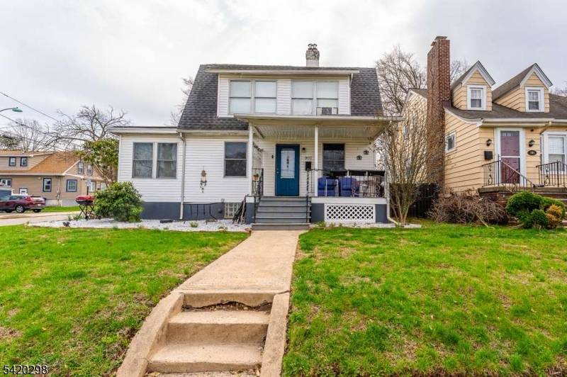 902 Lee Ave, North Brunswick Twp., NJ 08902