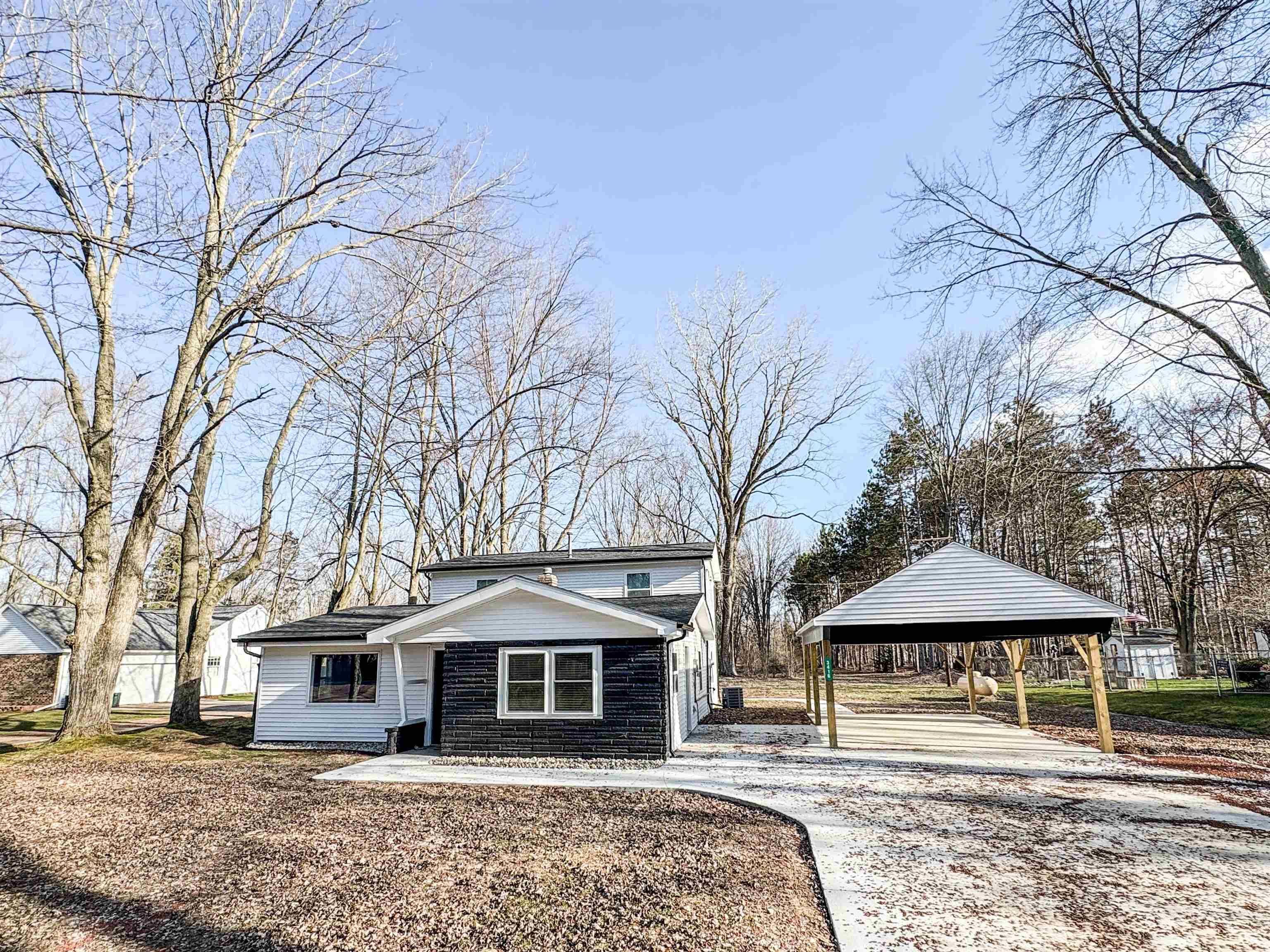 3416 W Willard RD, Birch Run Twp, MI 48415
