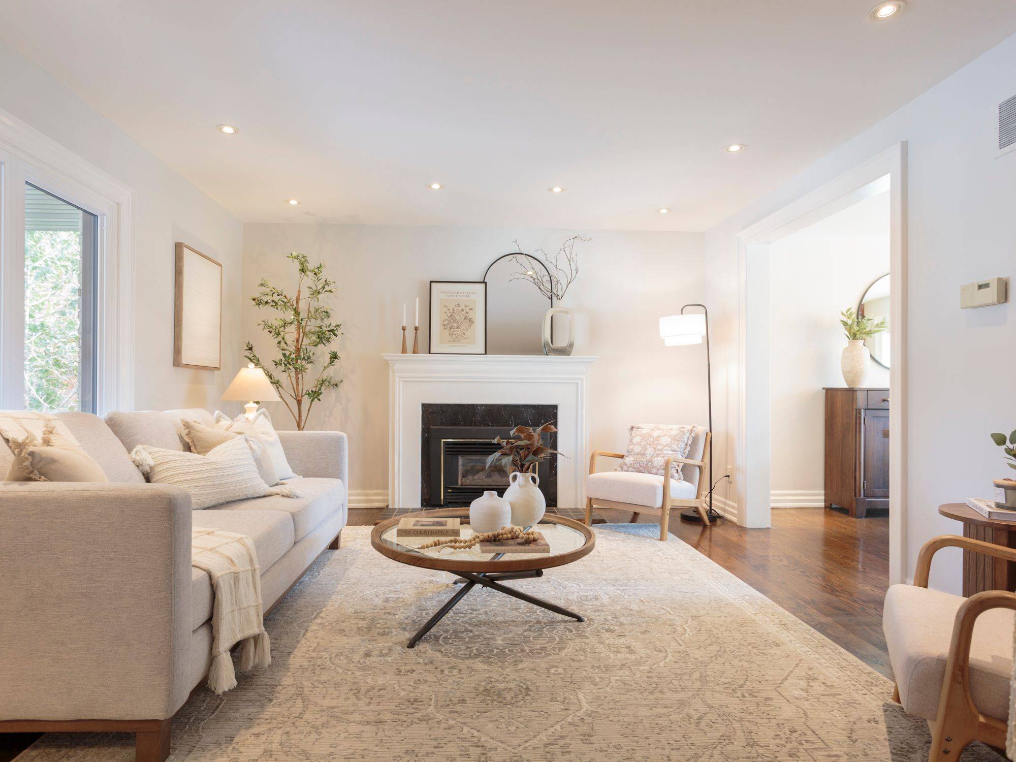 6 Prentice CT, Markham, ON L3R 2X7