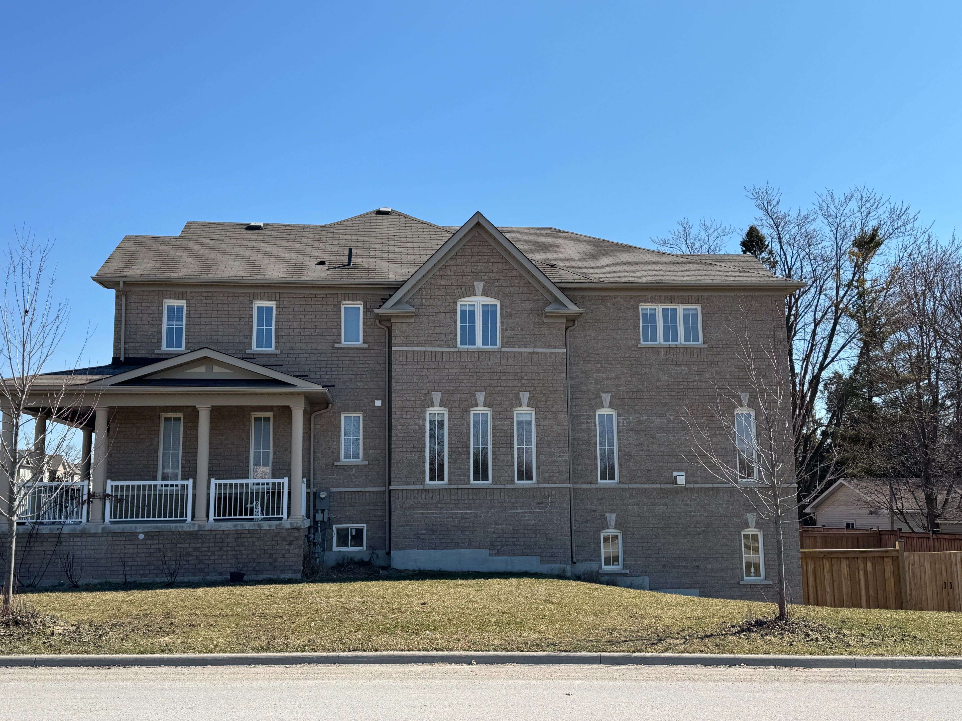 3 Fairgrounds LN, Brock, ON L0C 1H0