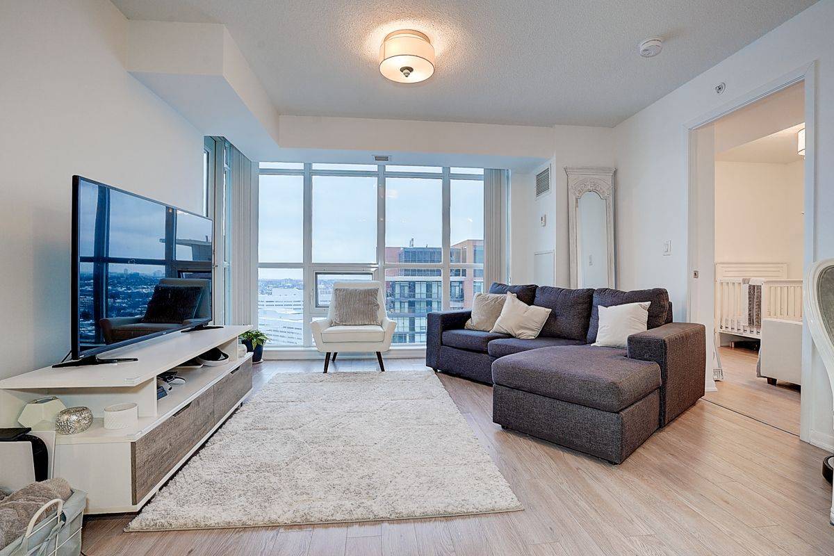 830 Lawrence AVE W #2204, Toronto W04, ON M6A 0B6