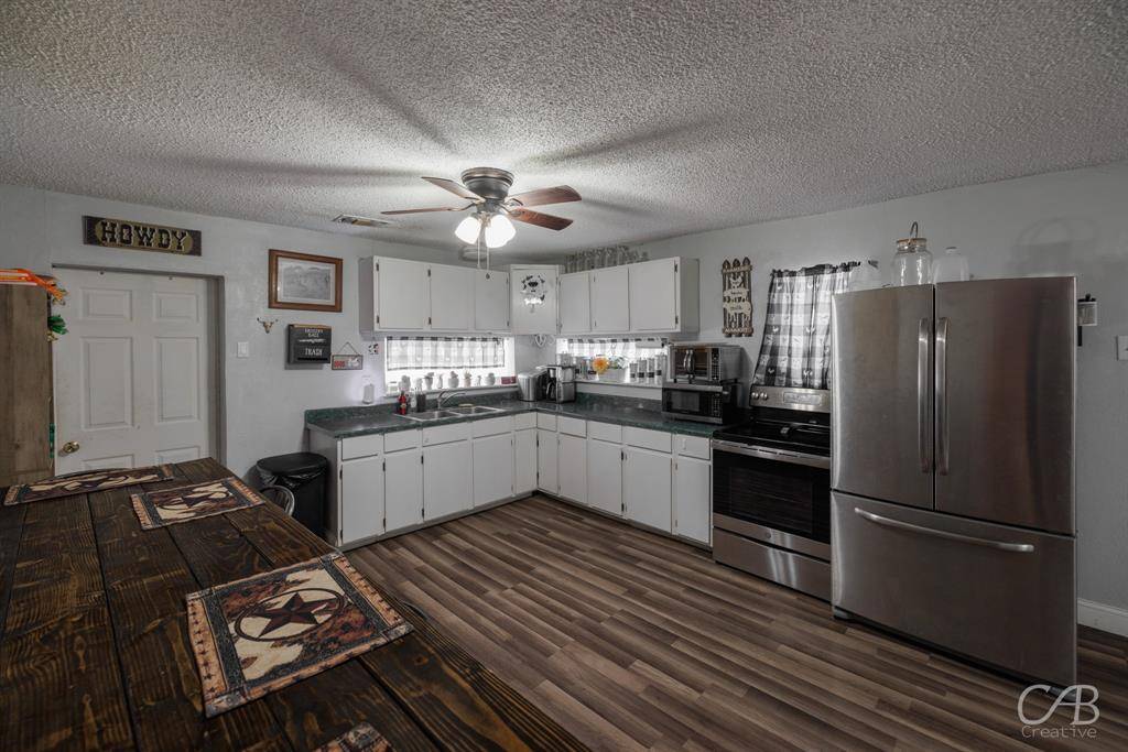 609 N 4th Street W, Clyde, TX 79510