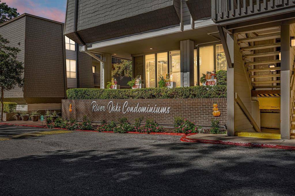 4837 Cedar Springs Road #215, Dallas, TX 75219