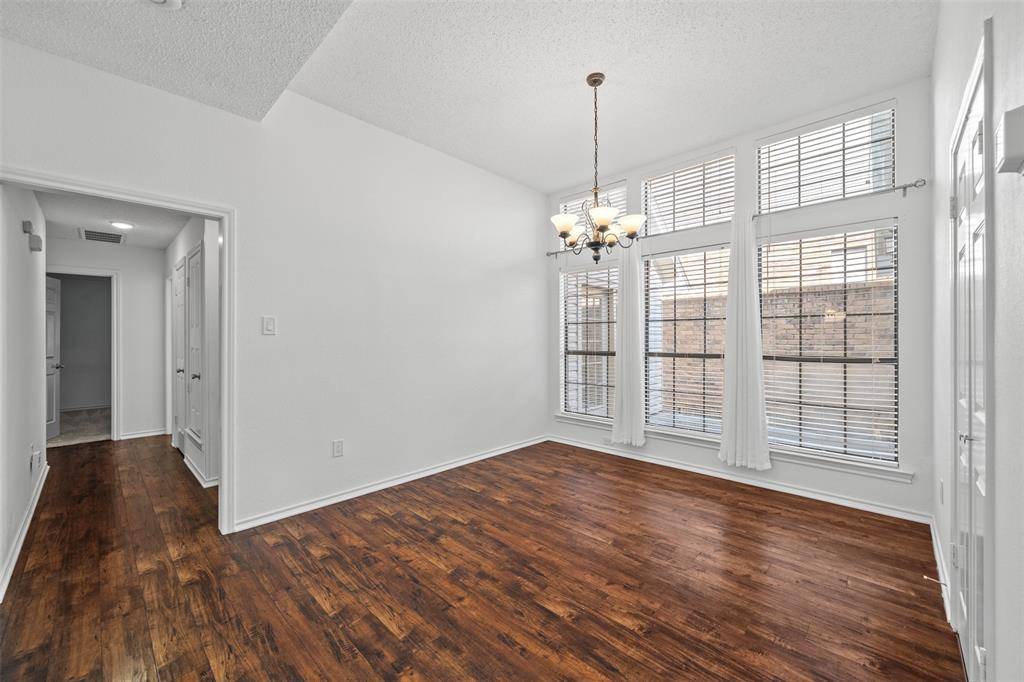 1205 Olde Towne Drive, Irving, TX 75061