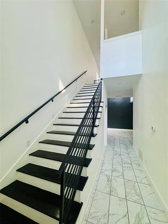 2902 Jim Street, Dallas, TX 75212