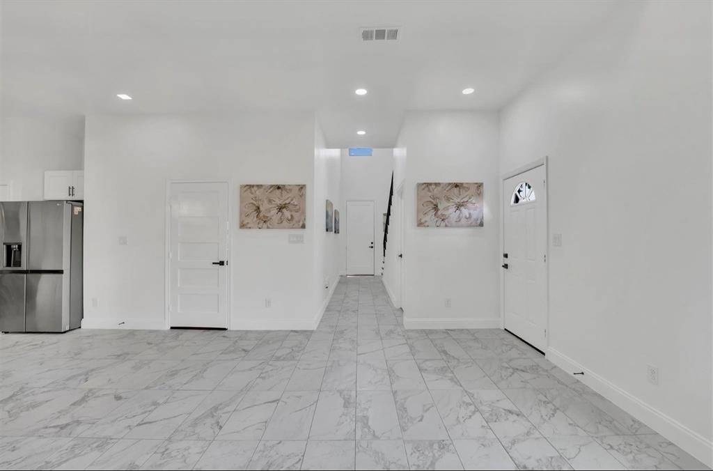 2902 Jim Street, Dallas, TX 75212