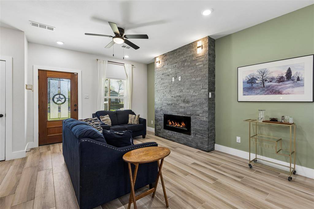 4545 Cherbourg Street, Dallas, TX 75216