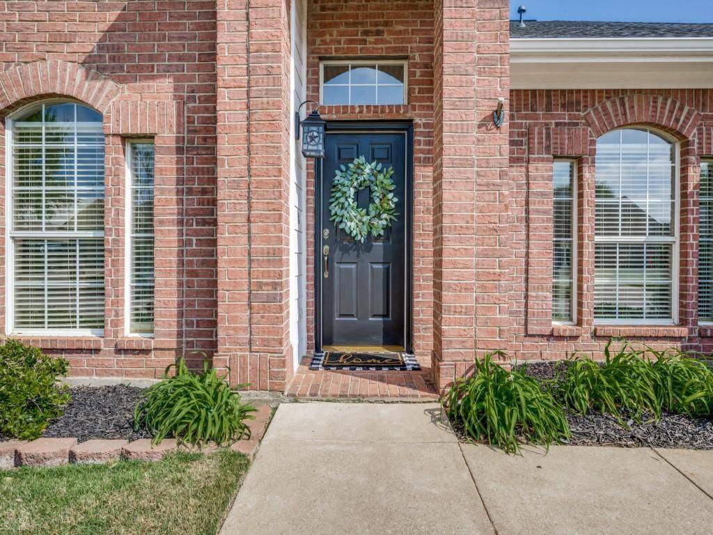 1707 Nightingale Lane, Corinth, TX 76210