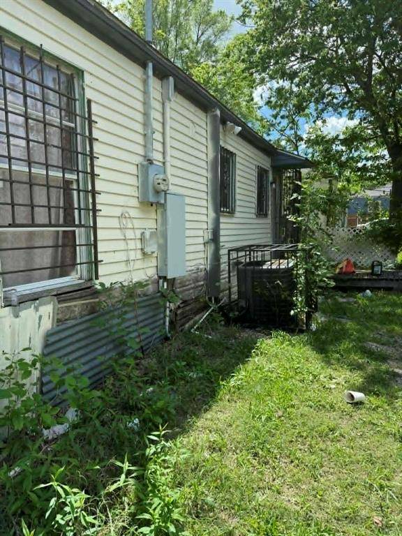 2671 Moffatt Avenue, Dallas, TX 75216