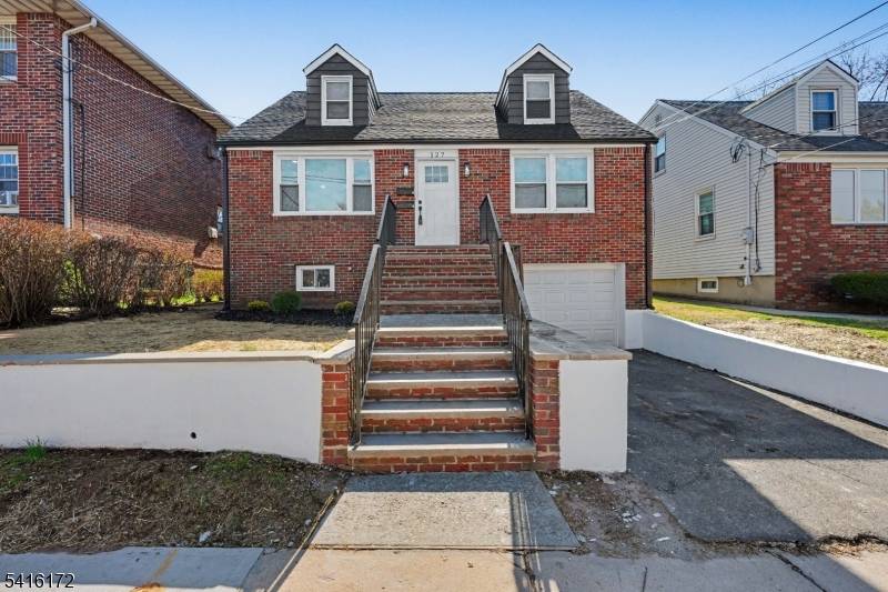 127 Albert St, North Arlington Boro, NJ 07031