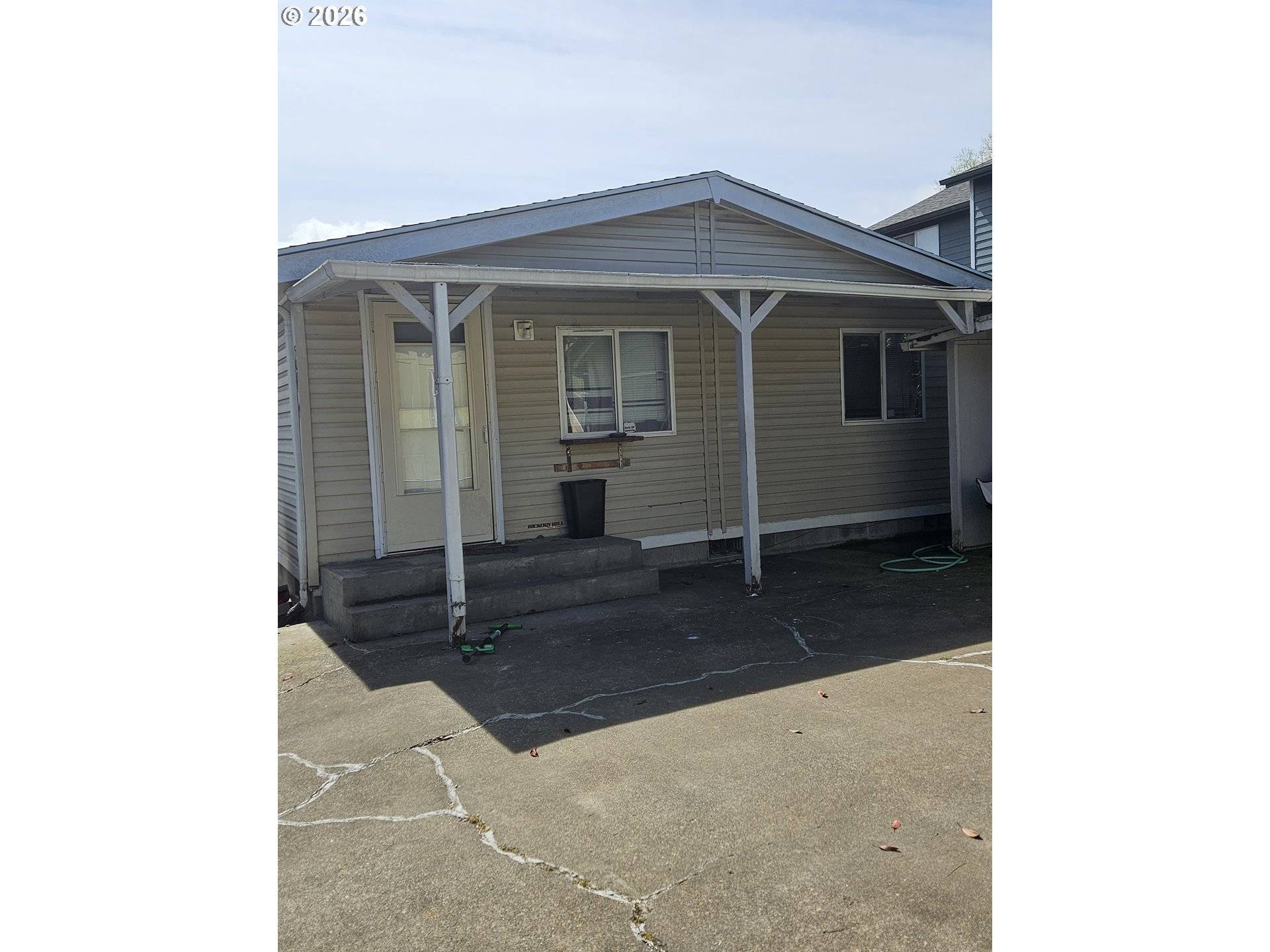 500 WARREN ST ##9, Monmouth, OR 97361