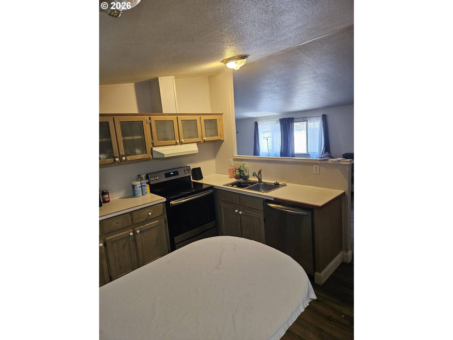 500 WARREN ST ##9, Monmouth, OR 97361