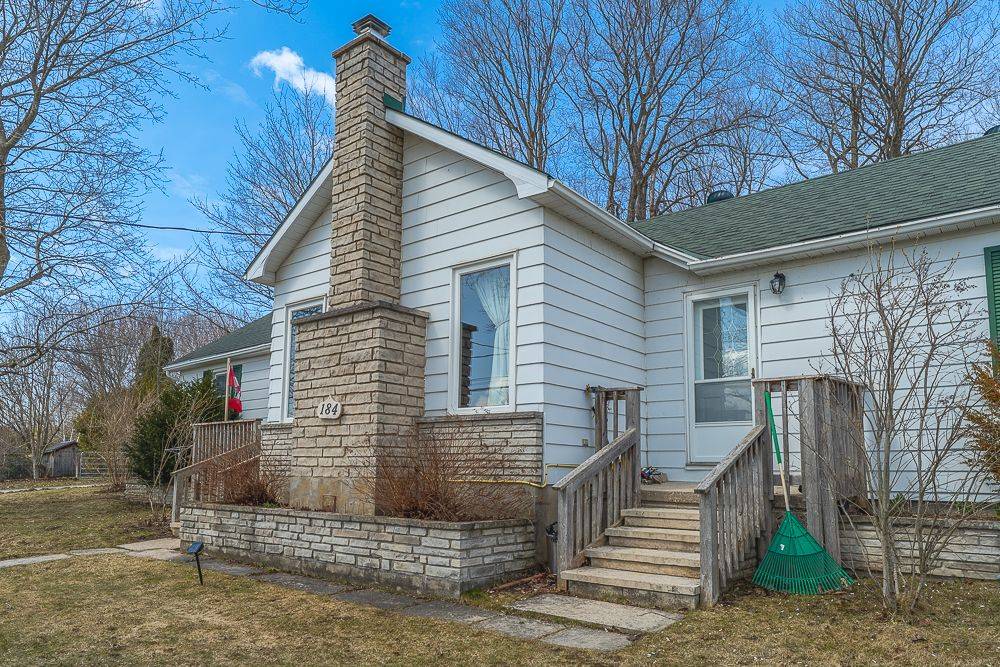 184 Division ST, South Bruce Peninsula, ON N0H 2T0
