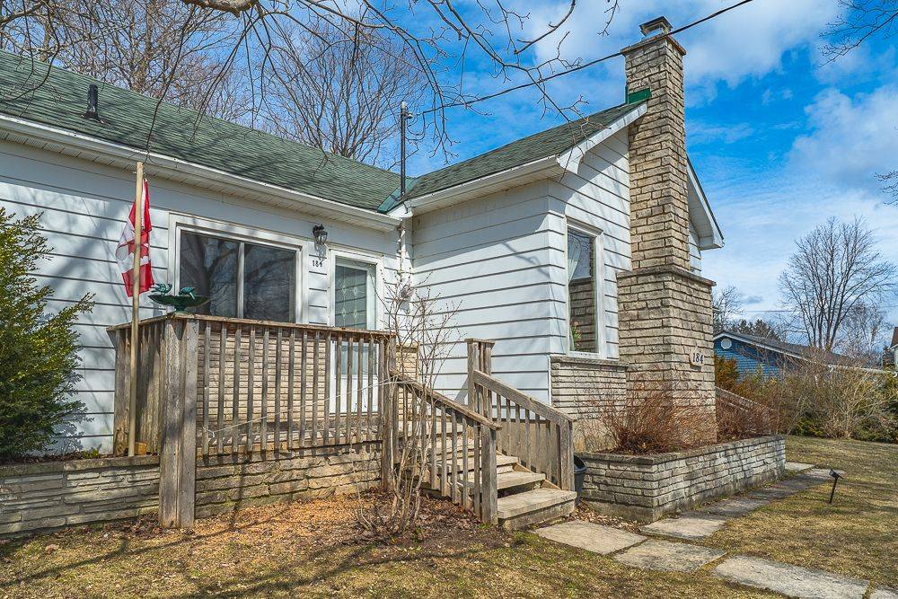 184 Division ST, South Bruce Peninsula, ON N0H 2T0