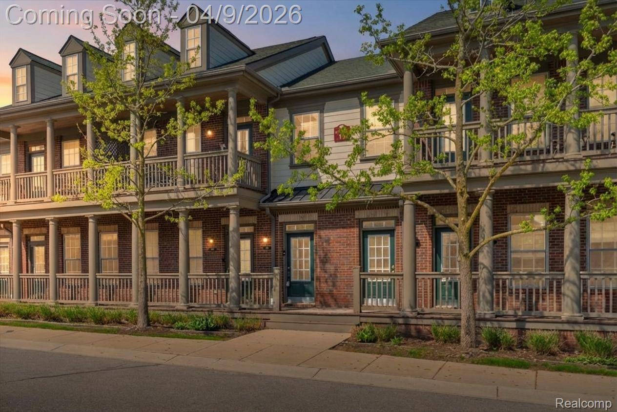 203 Jotham AVE, Auburn Hills, MI 48326